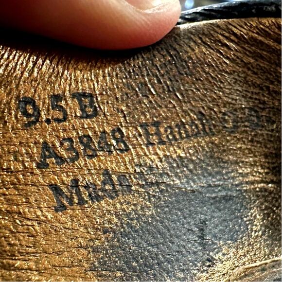 COACH | US 9.5 B | HANAH Gold Lined Black Patent Leather Pump 3-inch Heel A3848 - Picture 10 of 11